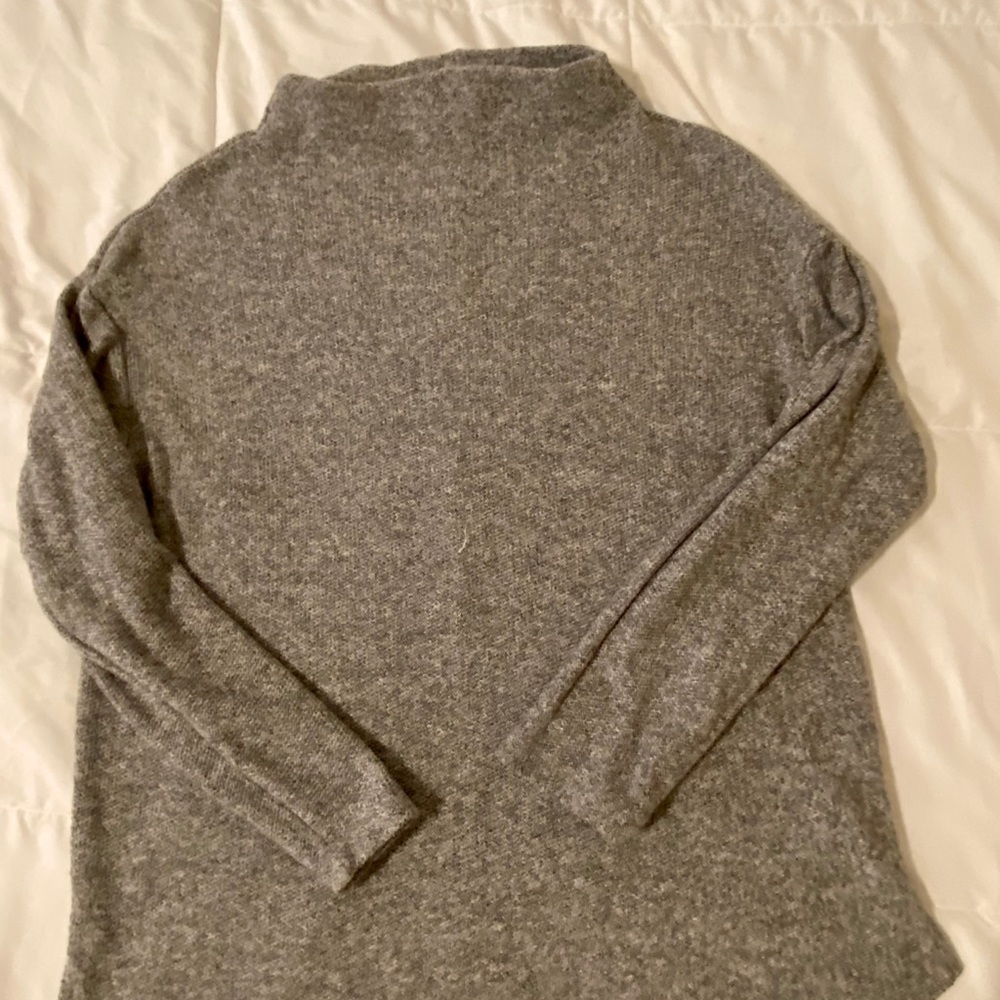 Grey shirt